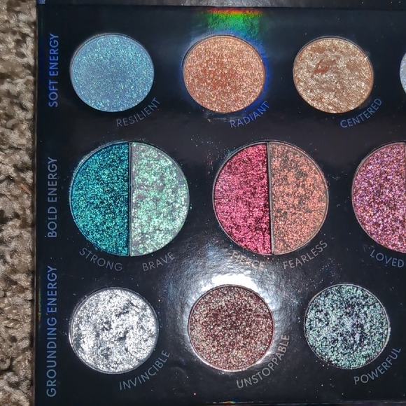 Danessa Myricks Beauty Lightwork Volume VI Am Palette - Picture 3 of 10